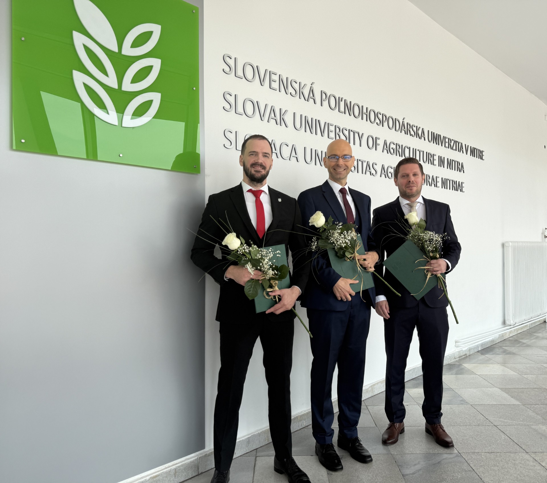 Rektorka SPU Klaudia Halászová vymenovala troch nových docentov